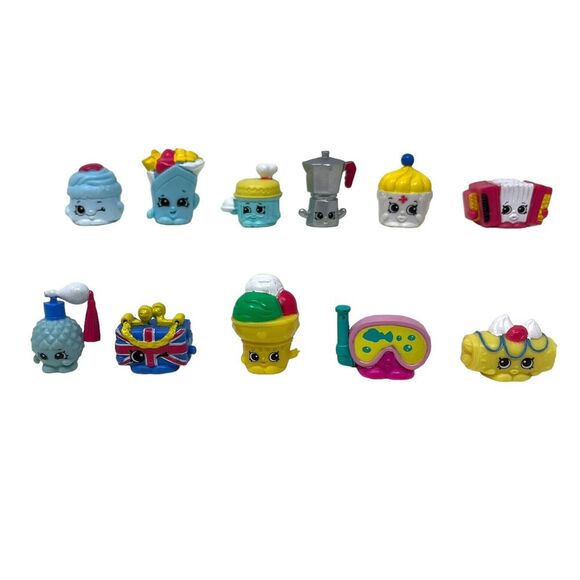 SHOPKINS  WORLD VACATION: Season 8 lot‎ Of 11 Figures No Duplicates - Picture 1 of 3